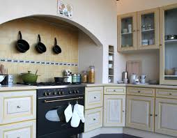 Maybe you would like to learn more about one of these? Cuisine Equipee Modele Rechampie Jaune Comparer Les Prix De Cuisine Equipee Modele Rechampie Jaune Sur Hellopro Fr