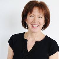 Karen Kroll's Instagram, Twitter & Facebook