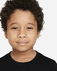 Nathaniel Dickson's Instagram, Twitter & Facebook