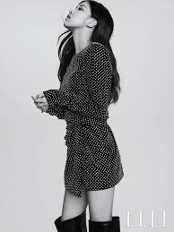 Black And White Elle Magazine Cover Pin By Ameenmin On Blackpink Blackpink Blackpink Rose Black Pink
