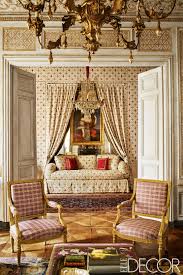 It is characterized by natural materials, muted colors, distressed woodwork, and toile fabrics, a type of patterned fabric that appeared in france in the 18th century. French Country Style Interiors Rooms With French Country Decor