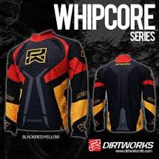 Download 7 Gambar Jersey Sepeda Indonesia Terbaik Di 2020 Sepeda Kaos Kaos Bersepeda PSD Mockup Templates