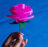 Agar terlihat lebih real dan rapi. 3 Langkah Mudah Membuat Bunga Mawar Dari Kertas Krep