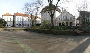Met een team van 50 gepassioneerde beveiligingsspecialisten verspreid over twee vestigingen (hasselt en gent) kunnen we voor elke vraag of situatie een gepaste oplossing bieden. Varel Und Umgebung St Marien Stift Wohn Und Pflegezentrum Varel