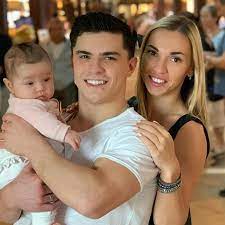 Maybe you would like to learn more about one of these? Artur Dalaloyan Otdam Li Doch V Sport Neizbezhno Rebyonok Perenimaet Geny Roditelej Chempionat