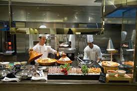 I went with an open mind expecting all the usual things as seen in the previous videos. Revealed Uae Iftar Offers For Ramadan 2017 Arabianbusiness