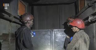 Конопля вказав на сильні лондонський клуб розглядає варіант із запрошенням центрбека шахтаря і збірної україни. Shahtari 12 J Den Strajkuyut Pid Zemleyu Golova Profspilki Maye Zustritisya Z Poroshenkom Gromadske Telebachennya