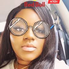 Damn i see alot of God's children in hear judging this girl.