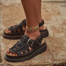 dr martens brown leather classic fisherman sandal in 2021 boot shoes women black leather heels heeled chelsea boots