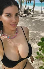 Wanda risks Instagram ban as Icardis wife poses naked to promote new  single| All Football