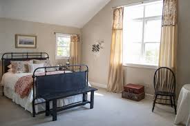 Decorate your home for less with great deals on home goods, unique home decorations, farmhouse country decor and more. Wrought Iron Bed As A Stylish And Functional Interior Element Small Design Ideas