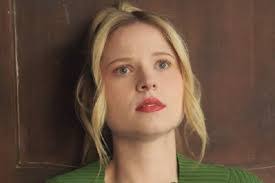 Victoria Barron's Instagram, Twitter & Facebook