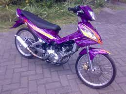 Baik, itulah koleksi modifikasi warna motor jupiter mx 135 himpun minggu ini. Modifikasi Warna Cat Motor Jupiter Mx Motor Ungu Mobil Baru