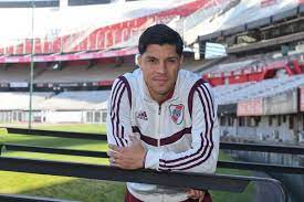 Recibe noticias, estadísticas, videos, resúmenes y más sobre river plate mediocampista enzo pérez en espn. Las 100 Preguntas A Enzo Perez River La Revancha Con Boca Gallardo El Var Y El Retiro La Nacion