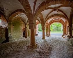 Kaiser barbarossas burg, die kaiserpfalz in gelnhausen (südhessen), besucht bei strahlendem frühlingswetter von mopa und satya im märz 2018, musik: Kaiserpfalz Gelnhausen Kulturerbe Unterwegs