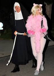 Harrison ford calista flockhart halloween. Hollywood S Best Halloween Costumes Over The Years Celebrity Costumes Harrison Ford Celebrity Halloween Costumes