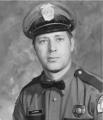 Robert Schwent's Instagram, Twitter & Facebook