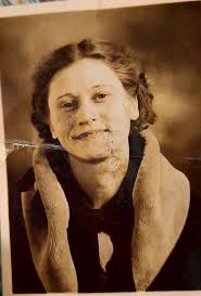 Joan Williams, 96, was a talented cook and skilled quilter. Her cinnamon  rolls were unforgettable. Her obituary has been posted