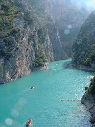 Top 10 Beautiful Places To Visit In France Beautiful Places To Visit Places To Travel Places To Visit