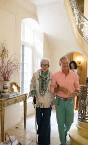 Take a look back at the the lesson from last week lesson: The Swarovski Name May Not Be Easy To Pronounce Or Spell But This 120 Year Old Austrian Company Has Long Been A Part Of Our Culture From In 2020 Iris Apfel Advanced