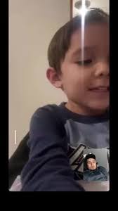 Arnoldo Bencomo's Instagram, Twitter & Facebook