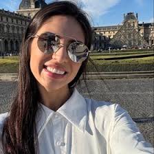 Débora Esteves (debiestevesreis)