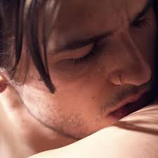 Spiele It's in Bloom von Guy McRae auf Amazon Music ab