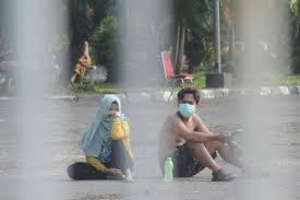 Cara menjaga imun tubuh agar terbebas dari virus corona penting untuk diperhatikan. Kasus Covid 19 Naik Apa Vitamin Untuk Daya Tahan Tubuh Lifestyle Katadata Co Id