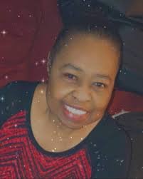 Margie Holland's Instagram, Twitter & Facebook