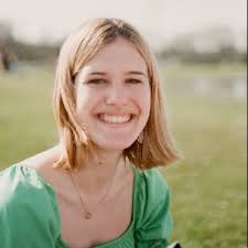 Iris Pearson (@irispearson03)