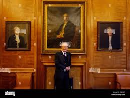 MICHAEL BRINTON OF BRINTONS CARPETS PHOTGRAPHED IN THE COMPANY BOARDROONM  IN KIDDERMINSTER.4/12/03 PILSTON Stock Photo