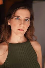 Sarah Smeltzer's Instagram, Twitter & Facebook