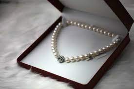 Buying an anniversary gift can be a conundrum. Breathtaking 30th Wedding Anniversary Gifts Your Wife Will Truly Love