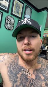 😂 "She about to catch a case" What would you do ...