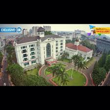 Perry warjiyo is its current governor. Gedung Bank Indonesia Bandung Gedung Indonesia Tempat