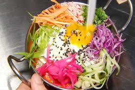 Tc food, based in traverse city, mi features several local restaurants offering a variety of menu choices. Inside The Kitchen Milkweed In Traverse City 9 10 News