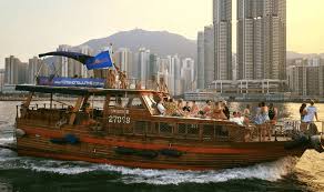 Rent Junk Boats In Hong Kong Set Sail On The High Seas Honeycombers