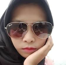 what to do when boyfriend threatens kitty?