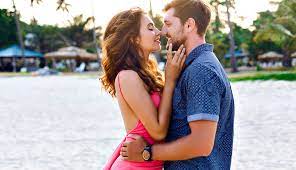 Passionate Love: What It Is, The Signs & Why It's So Strong & Scary