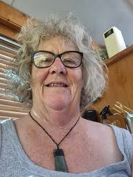 Terri Mand's Instagram, Twitter & Facebook