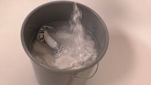 Das backpulver hellt die weiße wäsche wieder richtig auf und gardinen strahlen wieder wie neu! Genialer Trick Strahlend Weisse Wasche Mit Backpulver Testsguide De