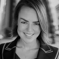 Heather Bushnell's Instagram, Twitter & Facebook