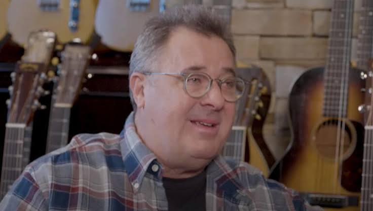 Vince Gill Gets Emotional Recalling How He Made Merle Haggard Cry: “I Can't Quit Crying… & I Don't Cry” | Whiskey Riff