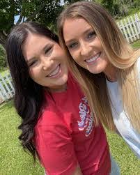 Abby Hurst's Instagram, Twitter & Facebook