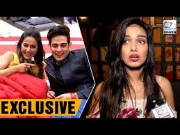 Divya agarwal is an indian television actress, model, and dancer known for her participation in several mtv india reality competition shows,. Divya Agarwal Reacts On Priyank Hina S Link Up In Bigg Boss 11 Youtube