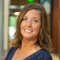 Leslie Kurtz's Instagram, Twitter & Facebook