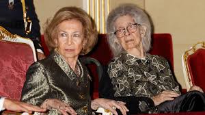 Irene de Grecia empeora de salud y la reina Sofía cancela sus compromisos:  la estrecha relación entre dos hermanas que llevan toda su vida unidas |  Vanity Fair