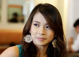 Lj's birth flower is narcissus and. Lj Reyes Real Name
