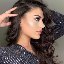 Alayna Stewart's Instagram, Twitter & Facebook