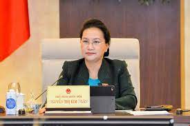 Chủ tịch nước) là nguyên thủ quốc gia của nước cộng hòa xã hội chủ nghĩa việt nam, là người đứng đầu nhà nước việt nam, thay mặt nước cộng hòa xã hội chủ nghĩa việt nam về đối nội và đối ngoại. Dáº¥u áº¥n Vá» Ná»¯ Chá»§ Tá»‹ch Quá»'c Há»™i Ä'áº§u Tien Cá»§a Viá»‡t Nam Bao Phá»¥ Ná»¯